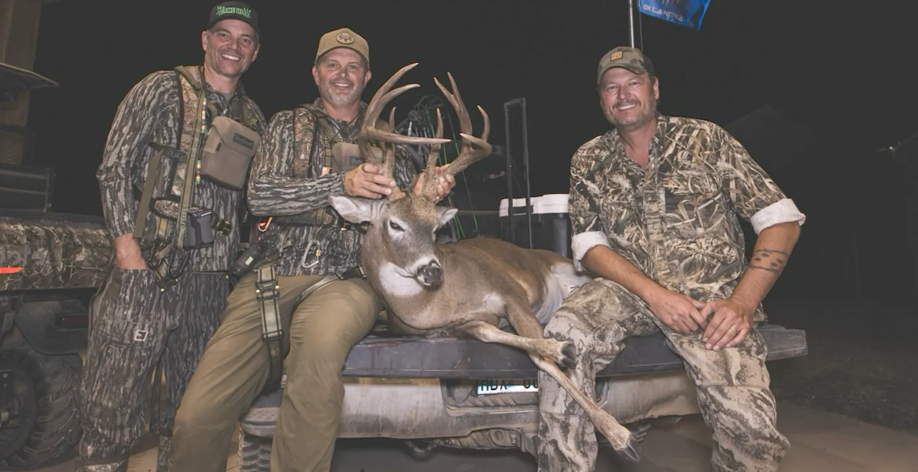 Blake Shelton with Michael Waddell and Nick Mundt