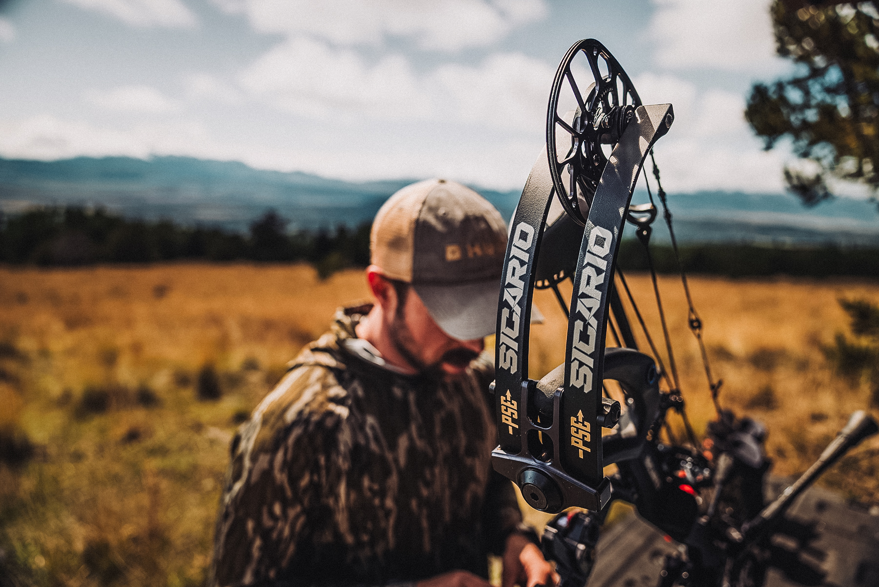 PSE Sicario Compound Bow bowhunting