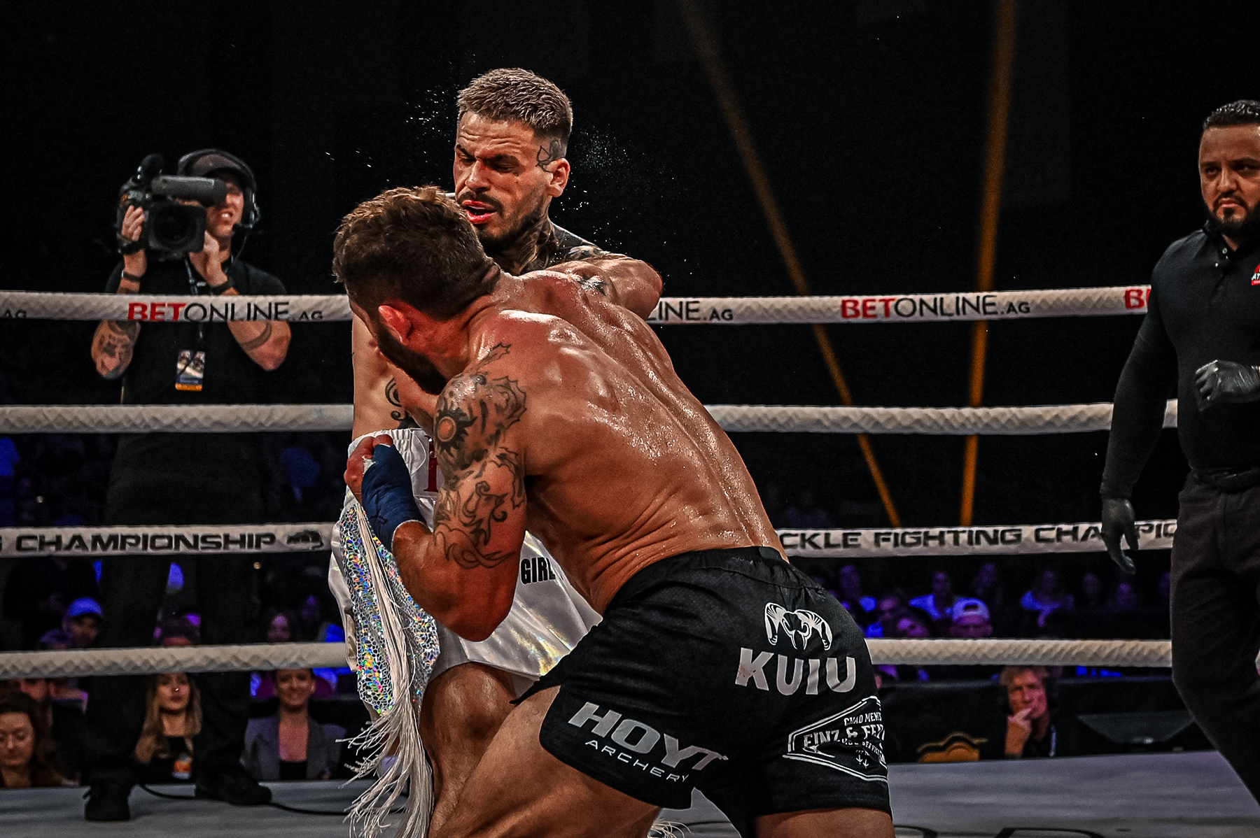 Chad Mendes delivering a serious right