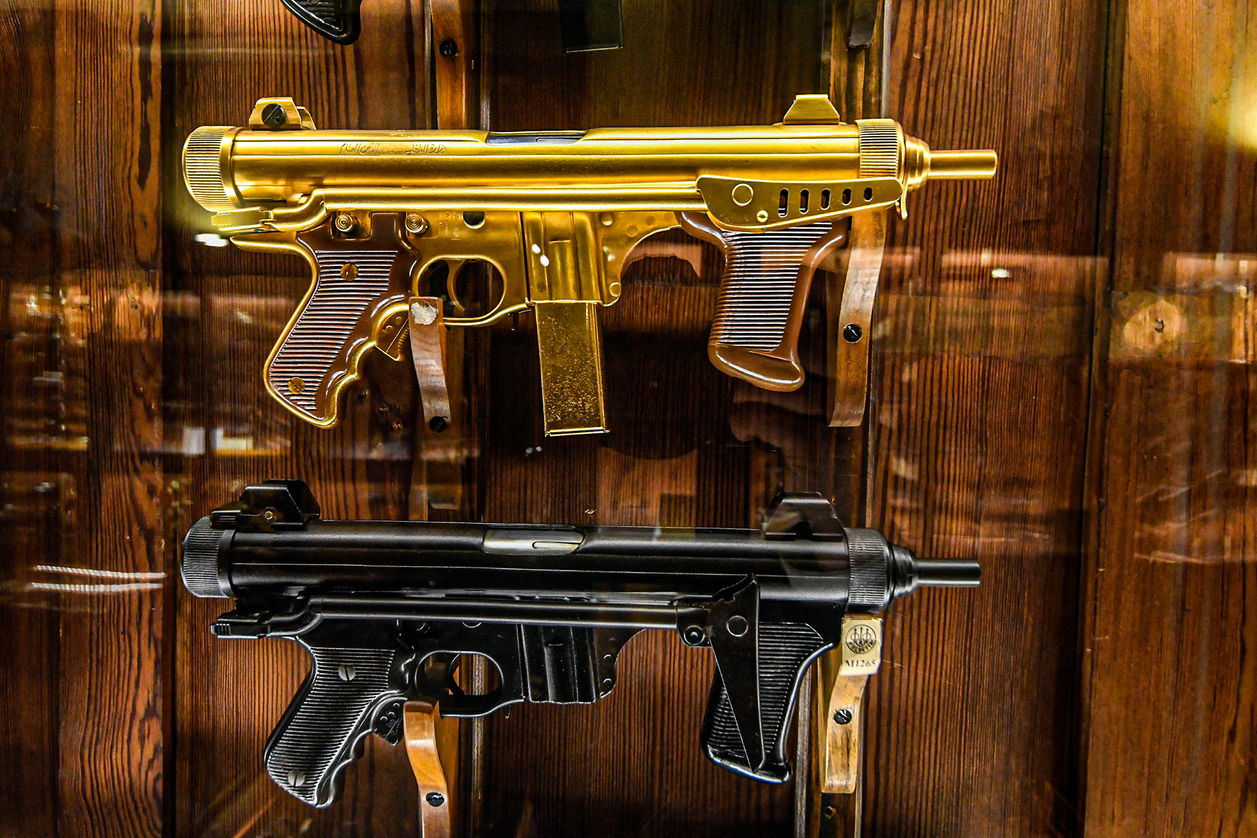  Beretta M12 submachine guns,