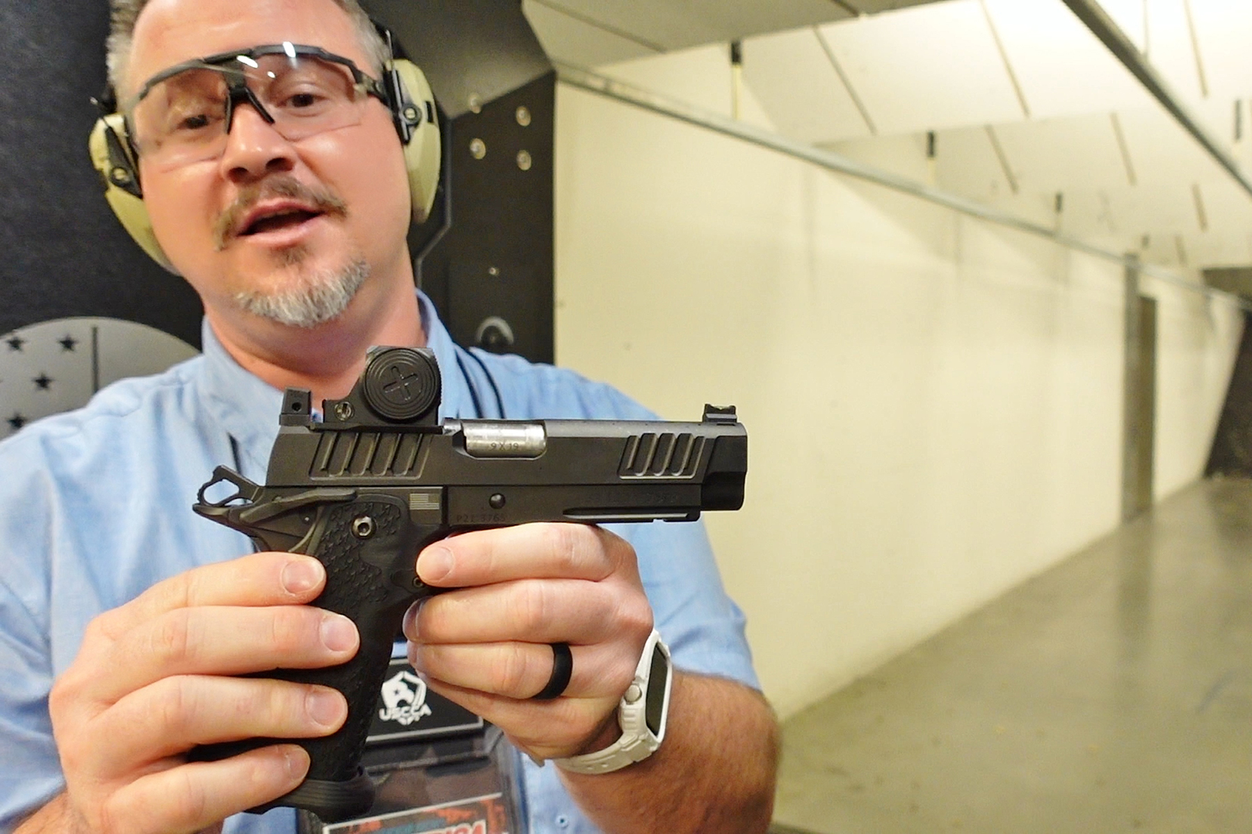 EOTECH EFLX CE Mini Reflex Sight mounted on a Staccato pistol