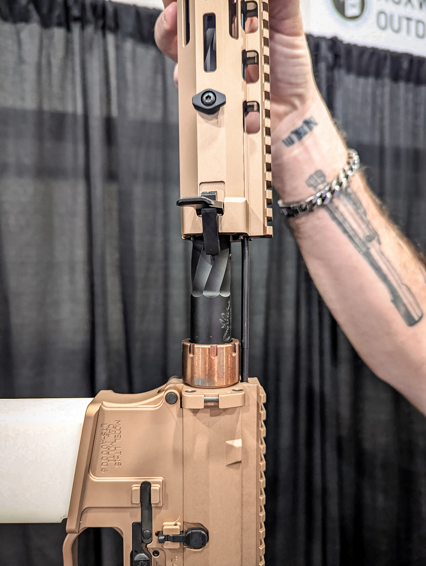 LaRue Tactical LT15 Complete Rifle removing handguard