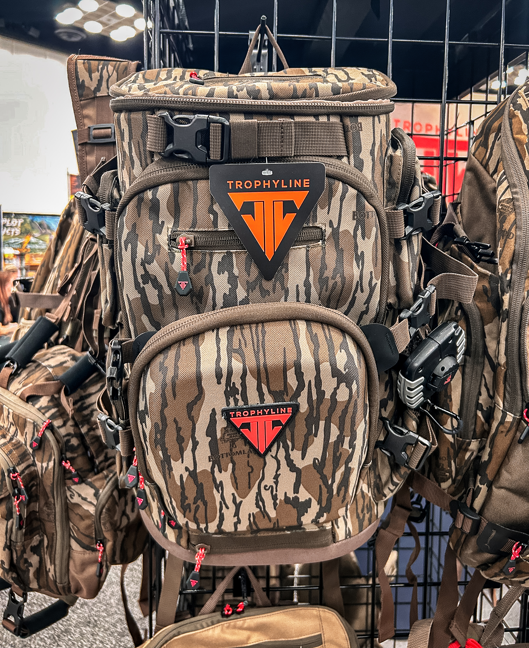 Trophy Line EVA Pack