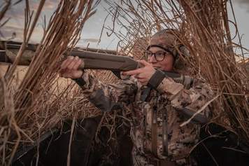 SITKA’s Women’s Waterfowl Hunting Gear Review