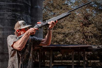 Beretta AX800 Suprema: First Look Shotgun Review