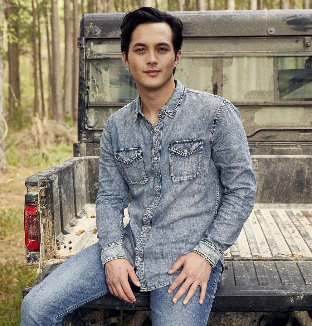 Laine Hardy – Born on the Bayou