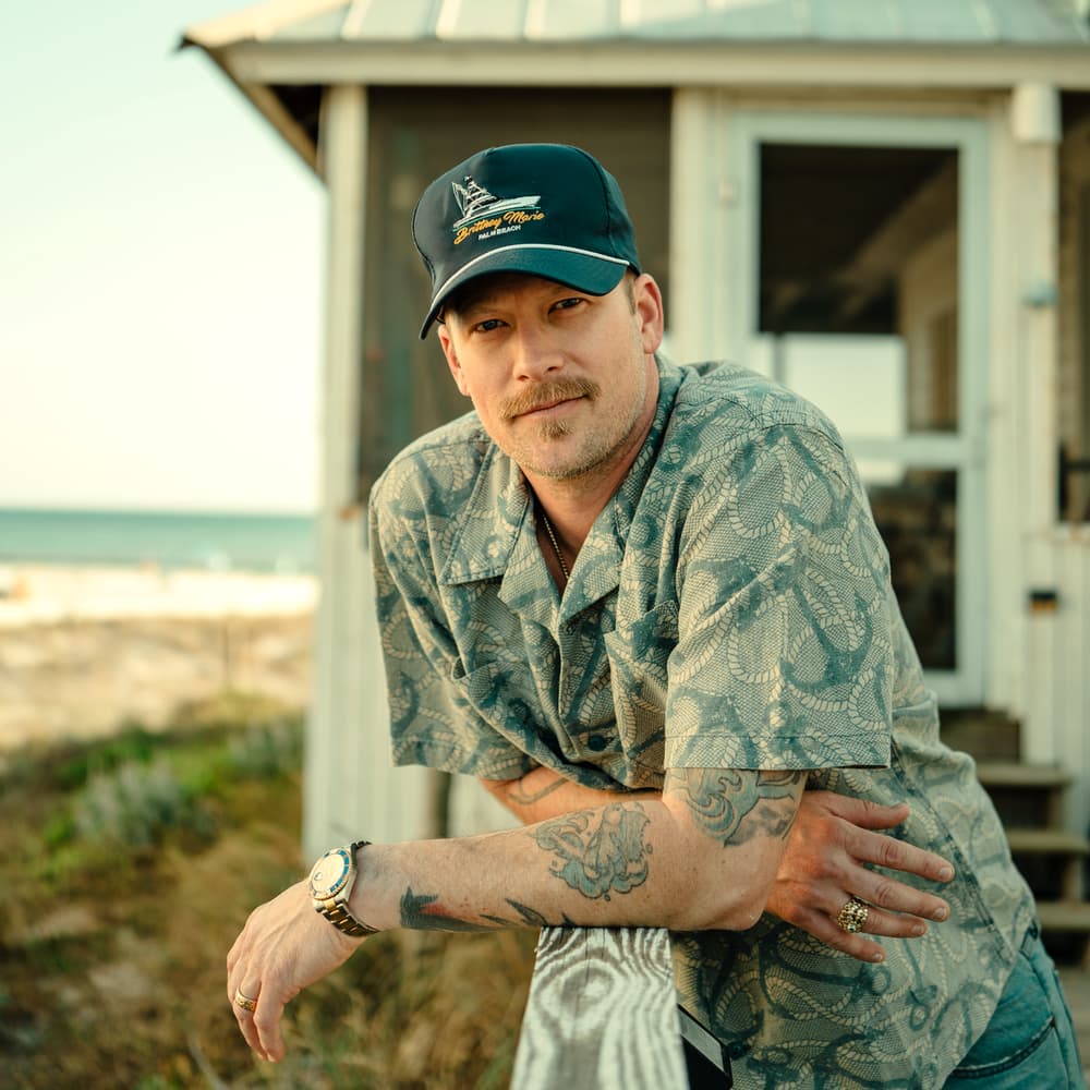 Brian Kelley Unmasked And Kicking Ass