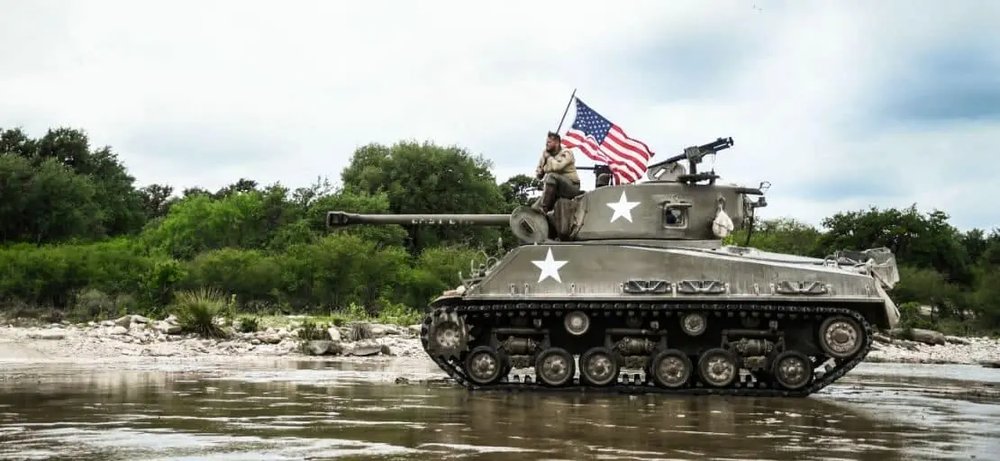 Under The Big Gun with DriveTanks.com