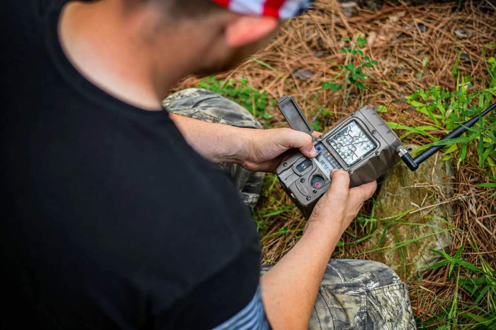 A Cellular Game Cam That Works