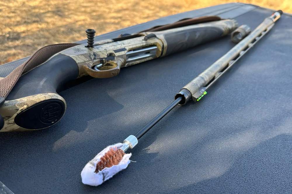 ‘Hunter’s Quick Stick’ Makes Cleaning Shotguns Easy