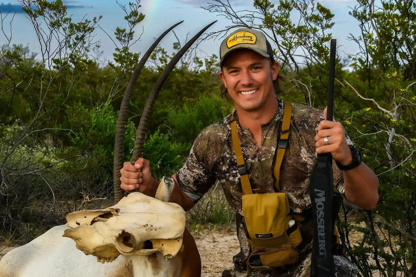 Hunting The Rarest of the Rare: An Ornamented Scimitar Oryx