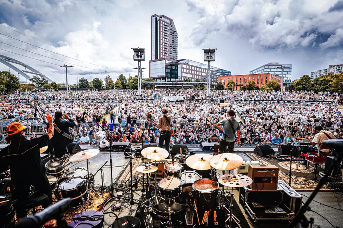 the droptines on stage