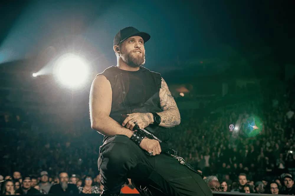 Country Artist Brantley Gilbert – A Family Man