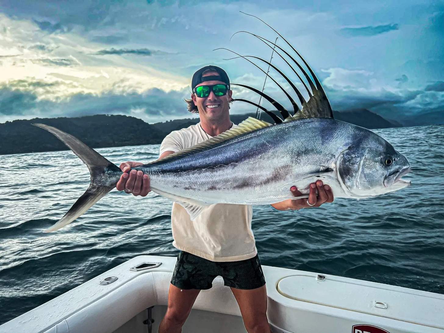 Fishing at Crocodile Bay & Botánika