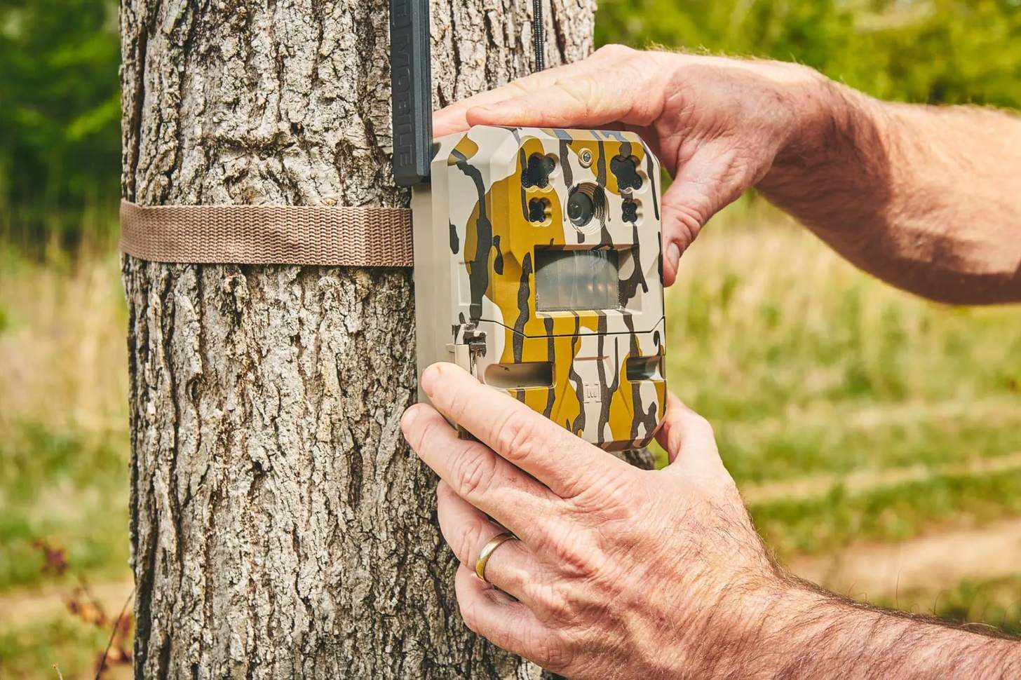 Moultrie Mobile Edge Pro Trail Camera Review