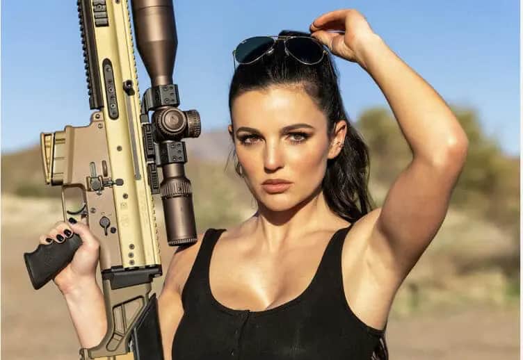 Niki Jensen Is Desert Dynamite