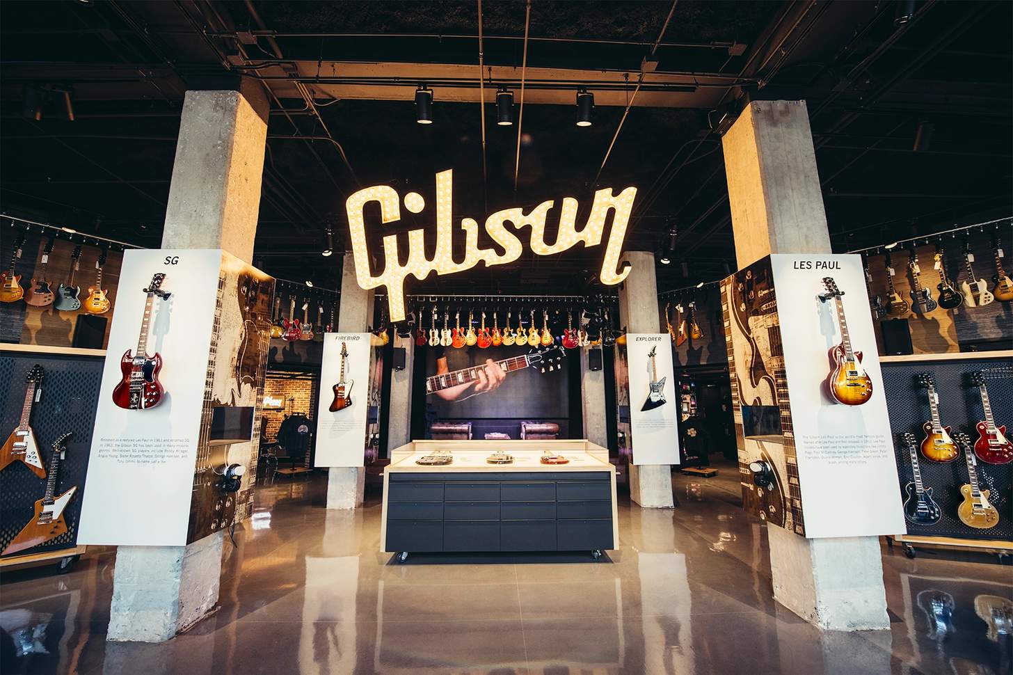 Gibson Garage: Nashville’s Guitar Heaven
