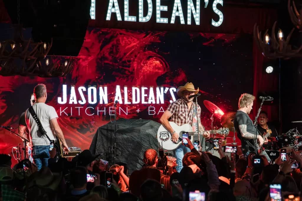 Jason Aldean’s Kitchen + Bar