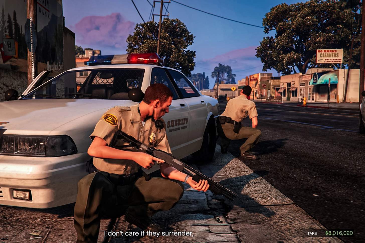 GTA V police with Mossber 590 shotgun