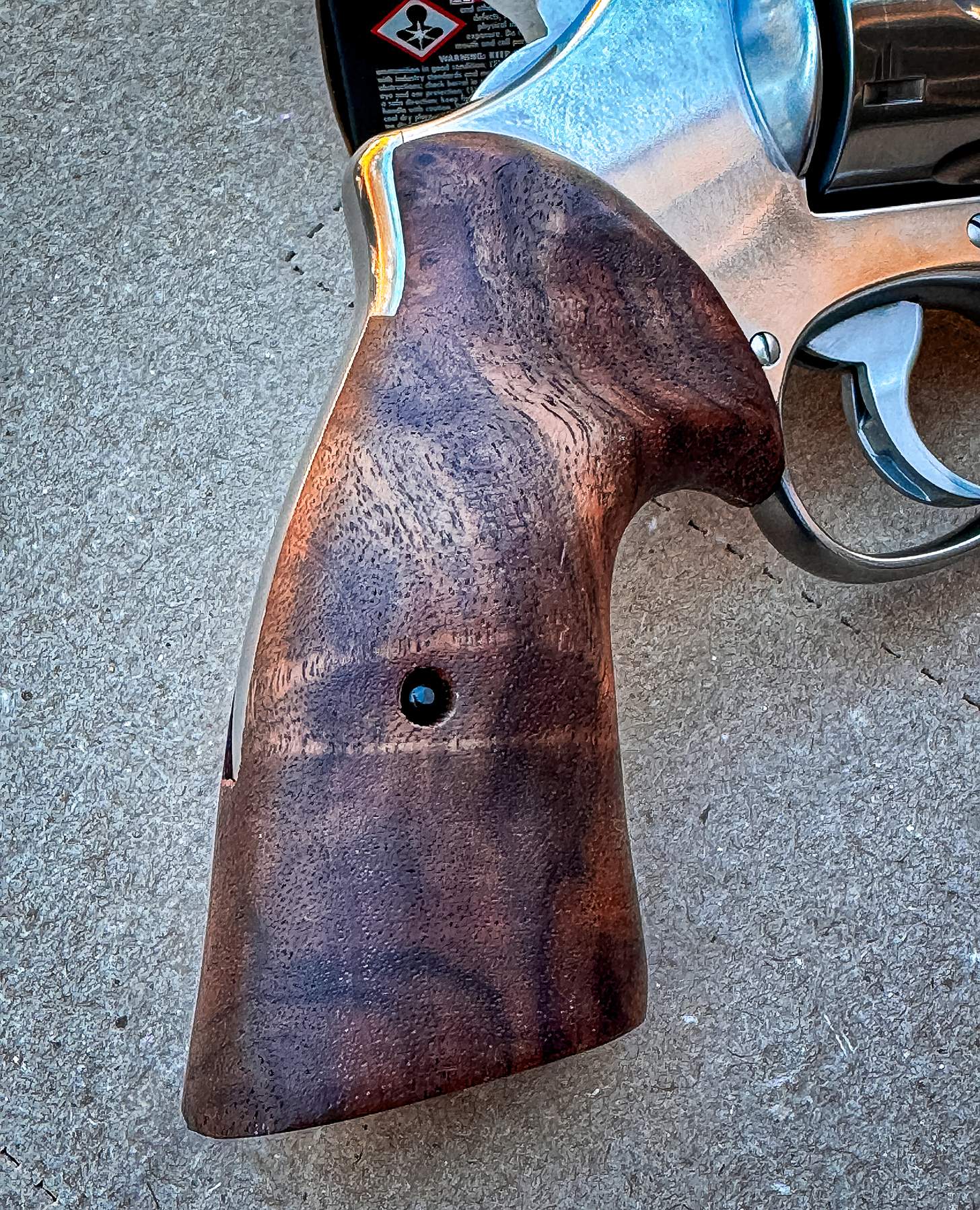 The Custom Bear Hug grips from Tyler Gun works 
