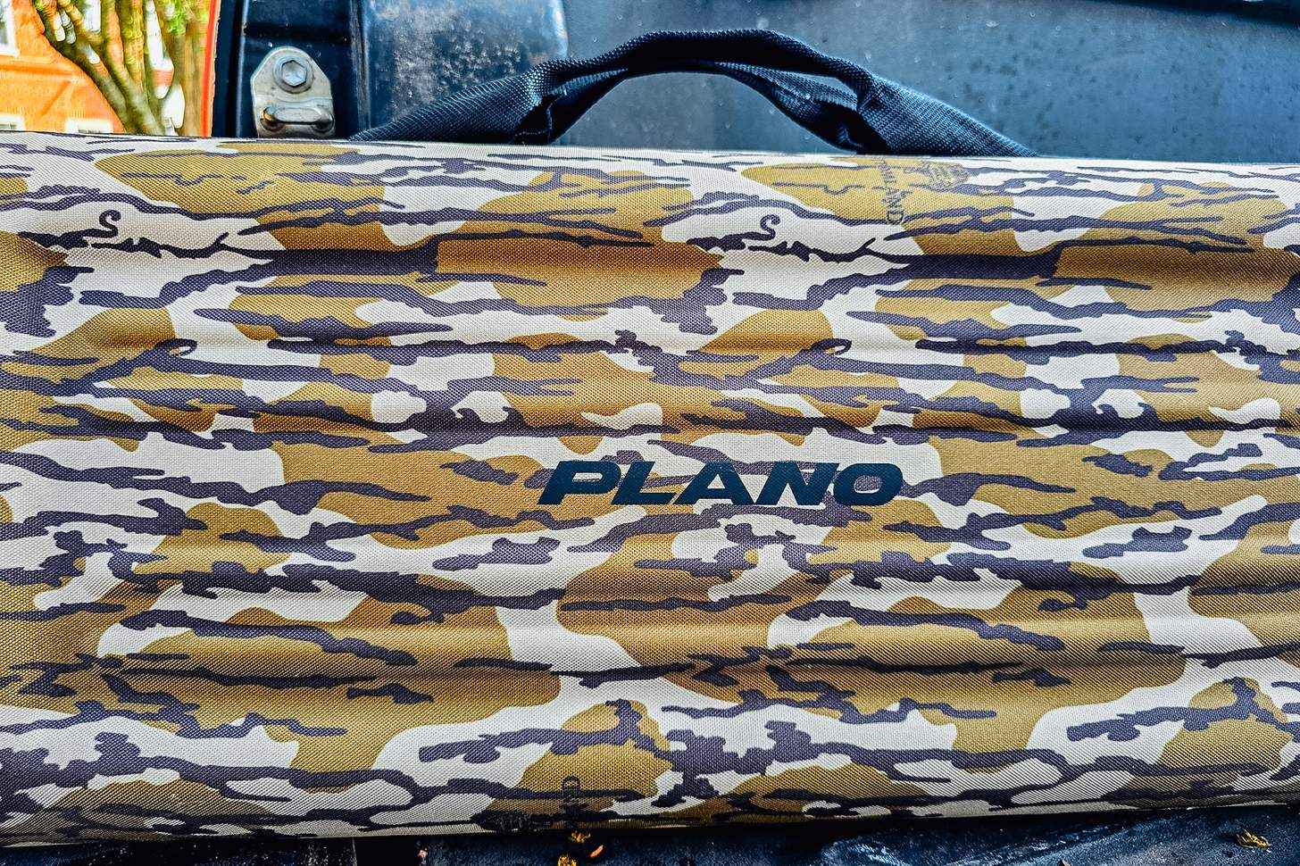 Plano Diverge gun case camo