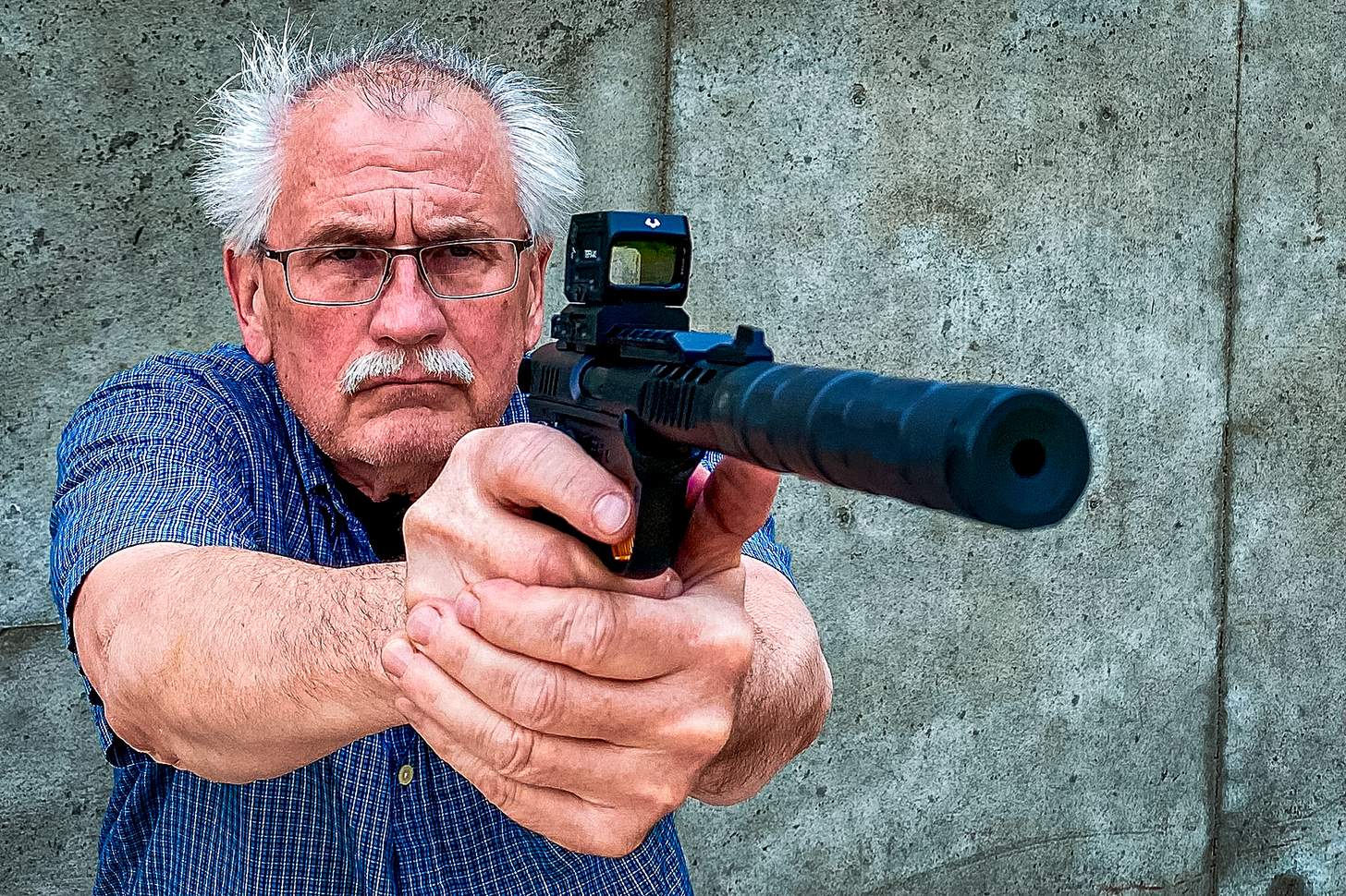 Newest Ruger Mark IV 22/45 Lite Rimfire Pistol: Range Test