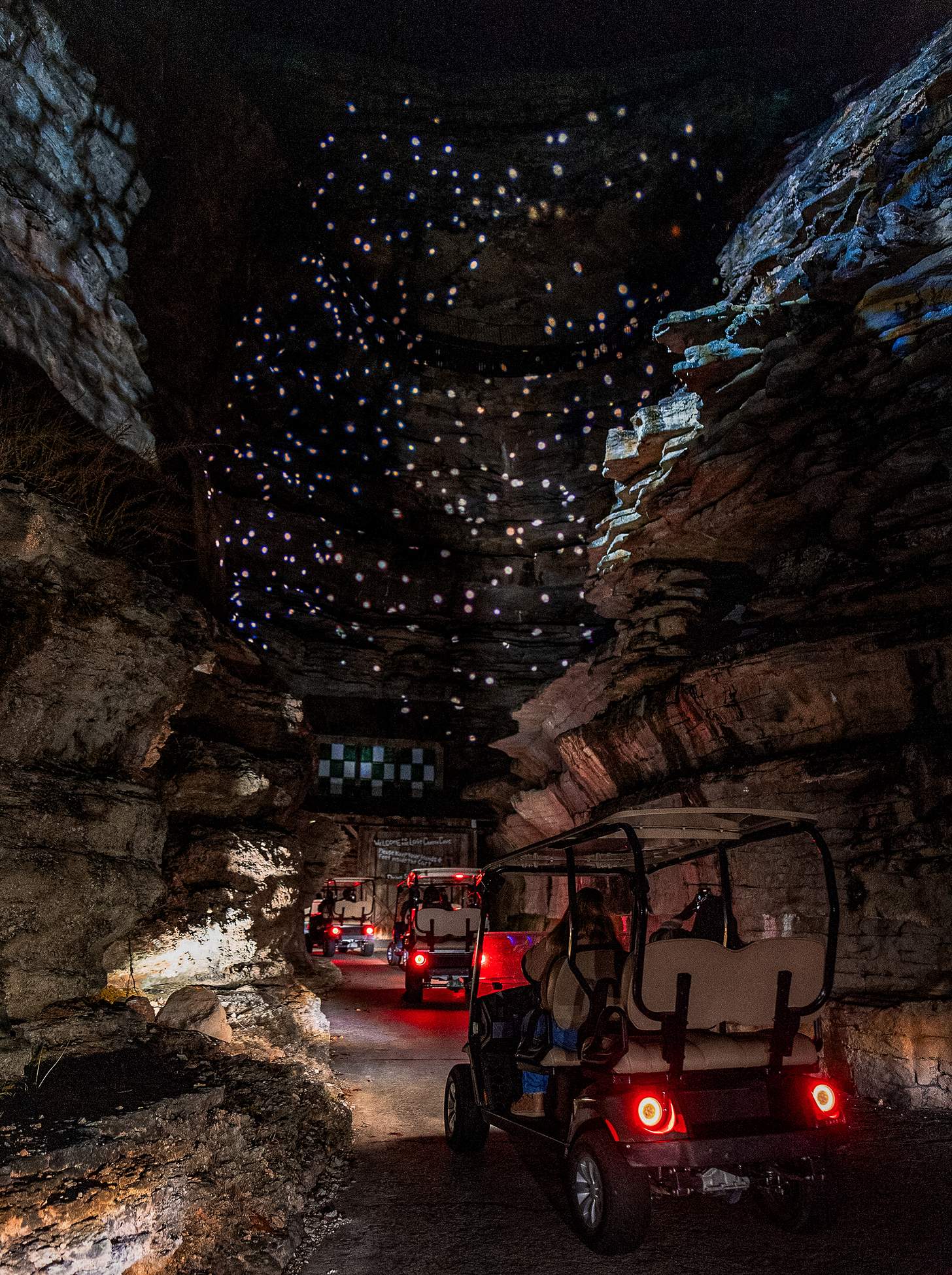 Big Cedar Lodge night lights path