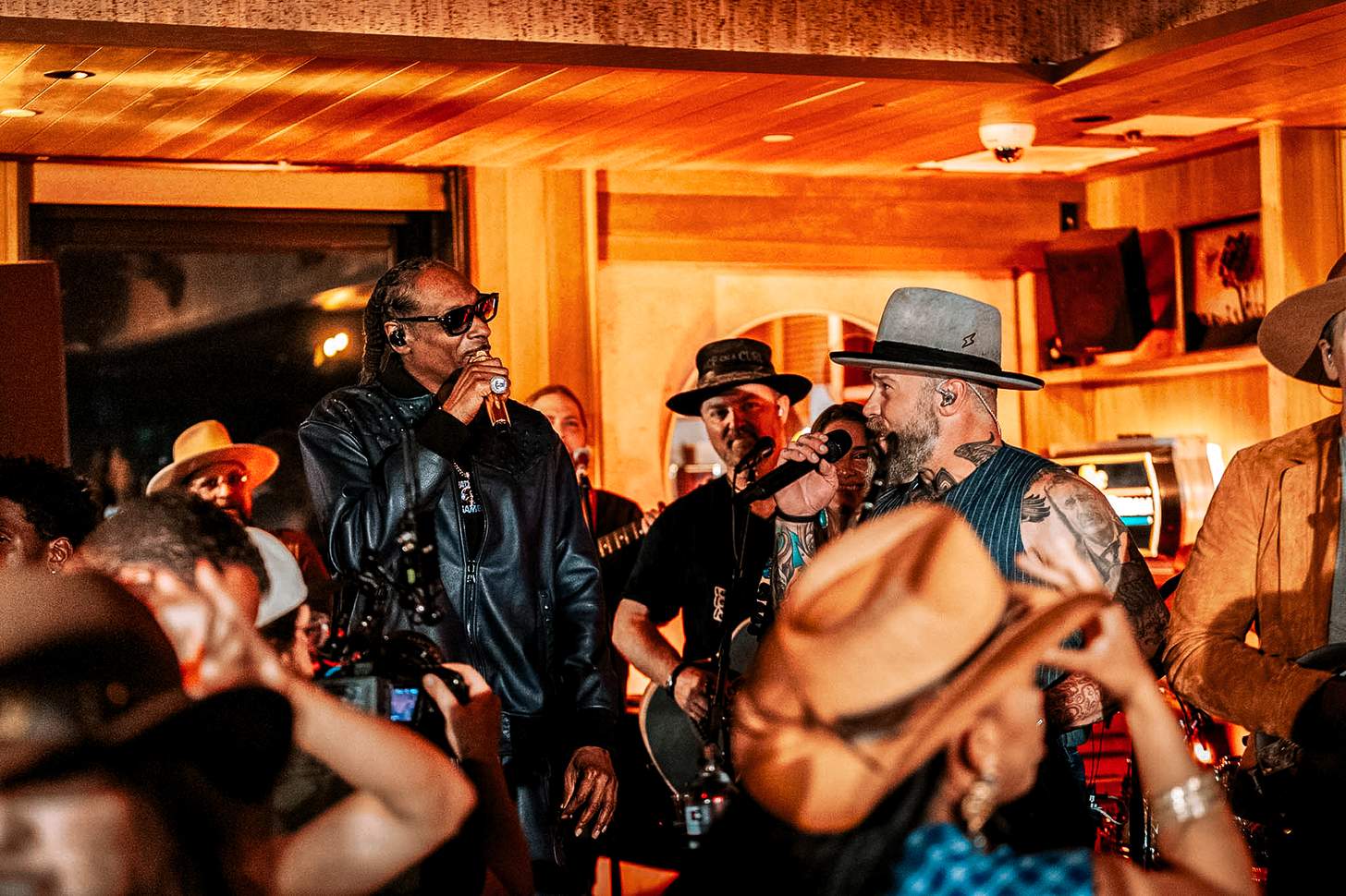 Zac Brown and Snoop Dogg performing at Desert 5 Spot in LA