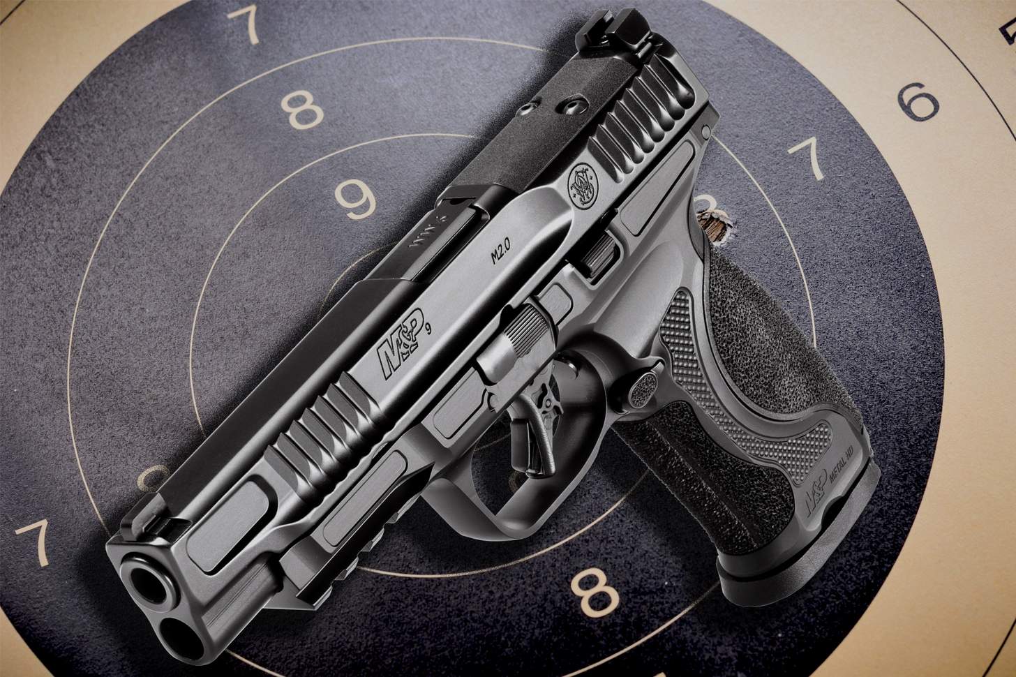 M&P 9 M2.0 Metal HD pistol on target background