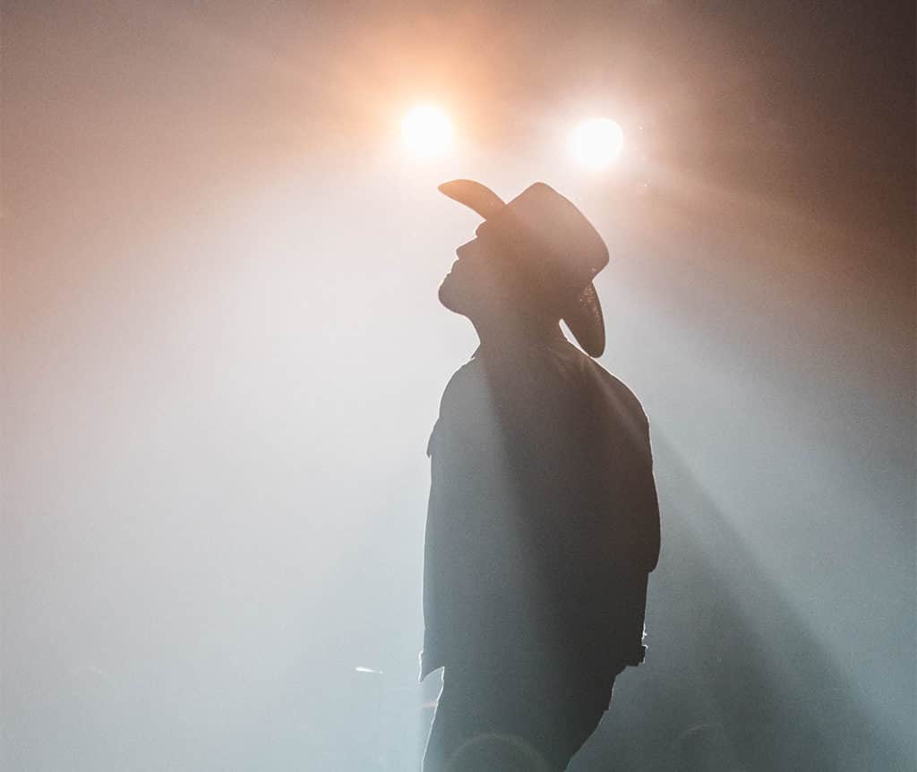 Dustin Lynch country star 2