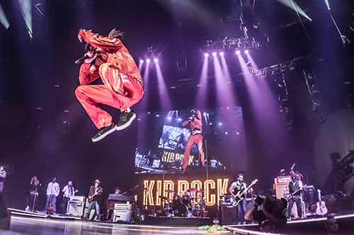 Kid rock on stage