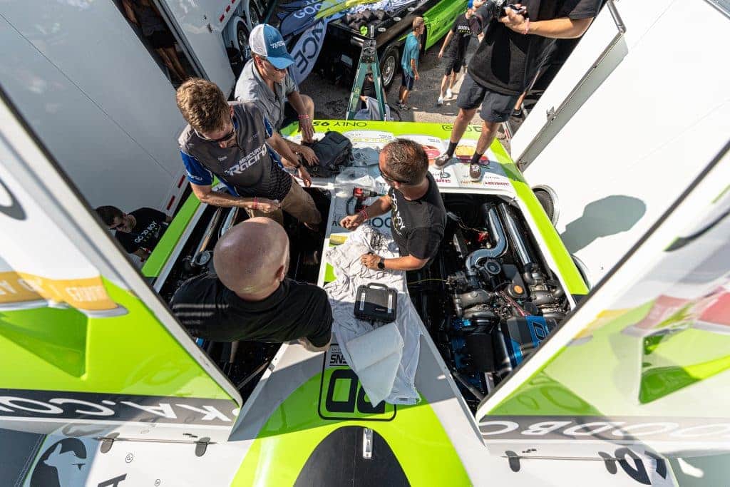 performance boat racing