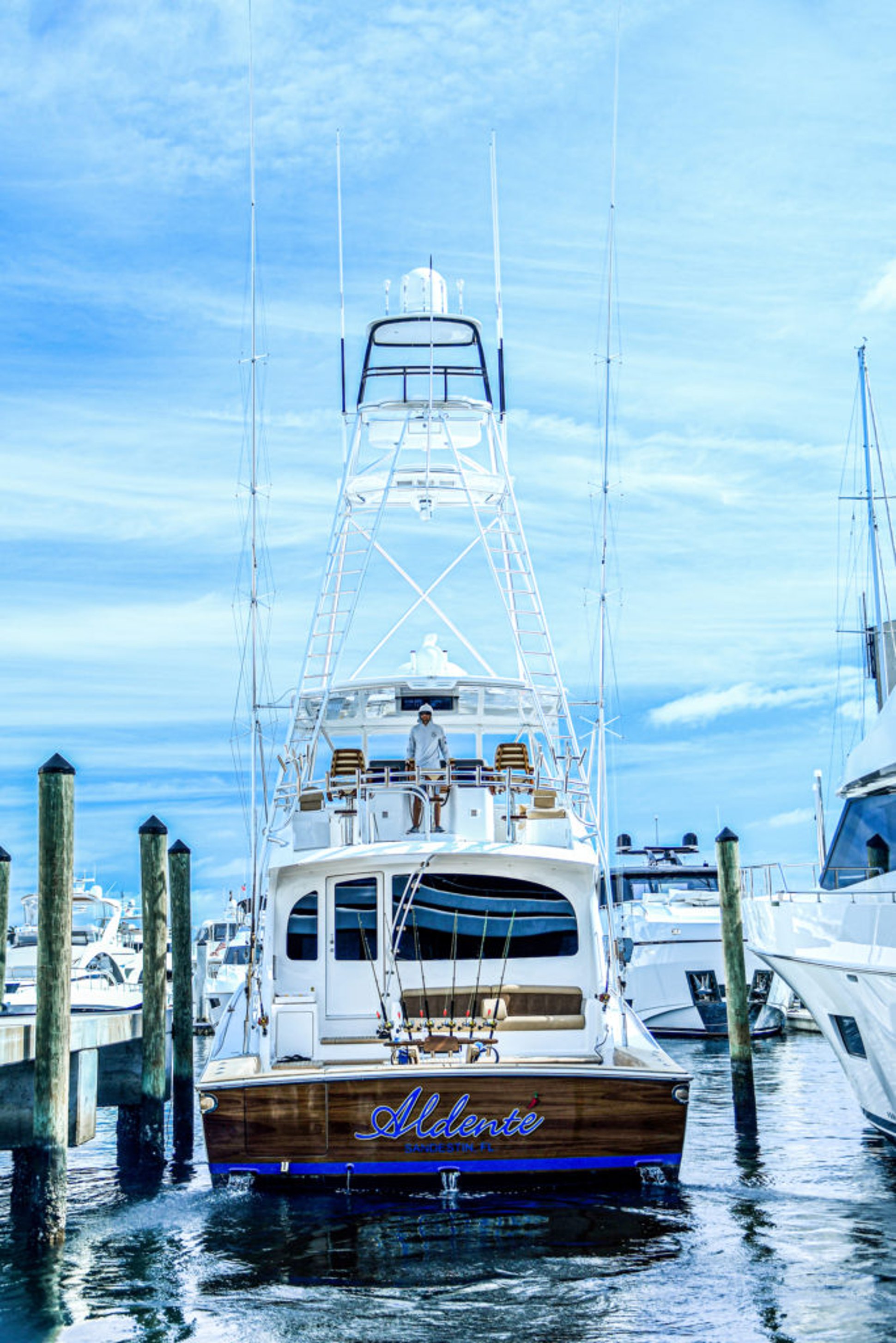 Chef Emeril Lagasse Goes Kite Fishing