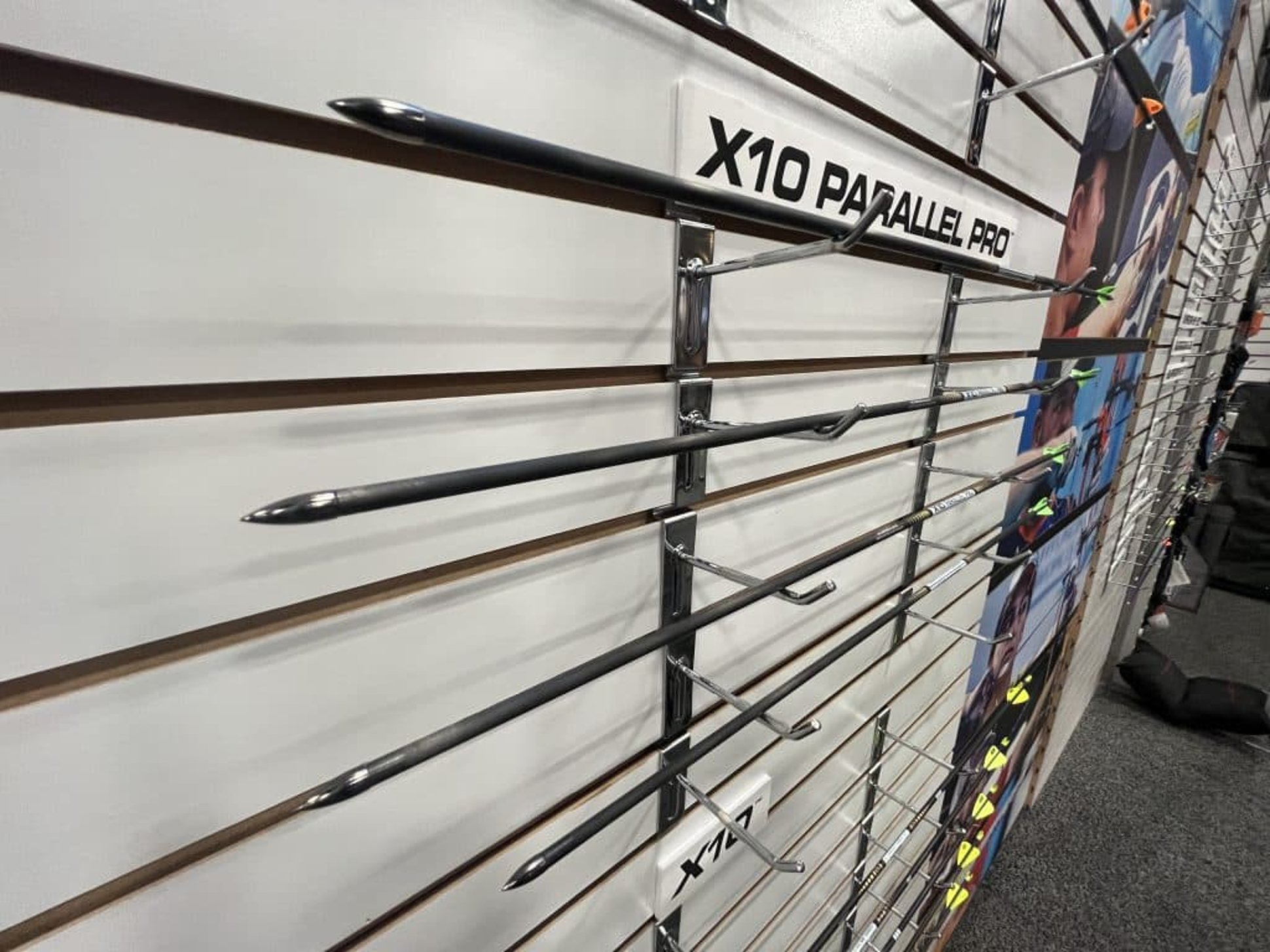Easton X10 Parallel Pro