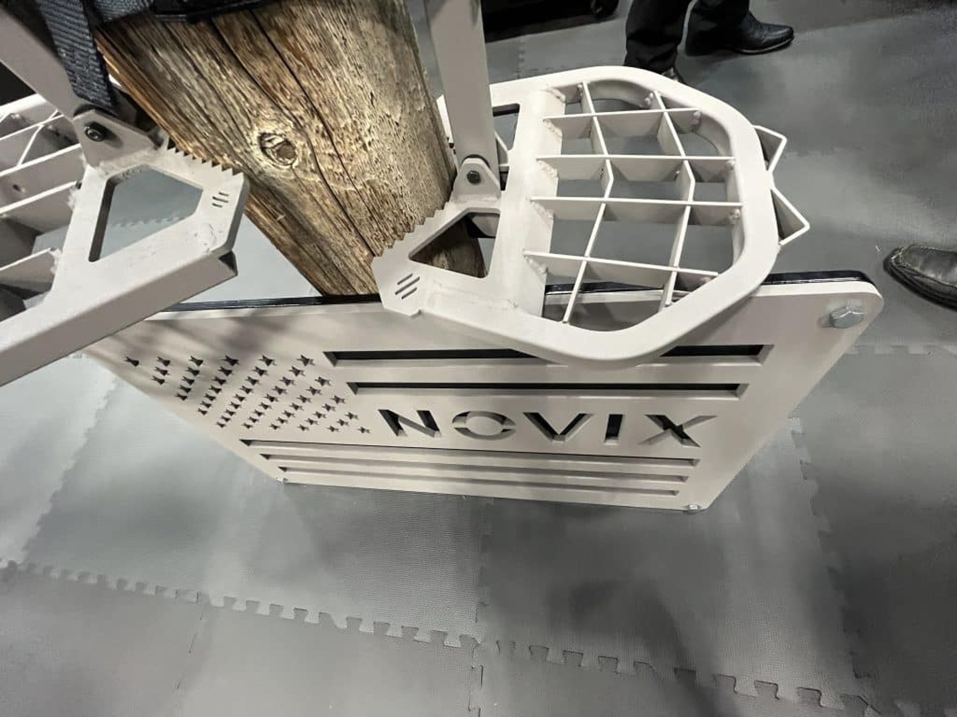 Novix Raider Saddle Platform