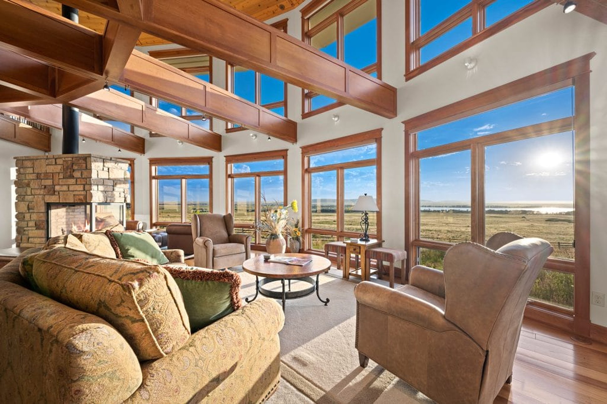 66 Mountain Round House
