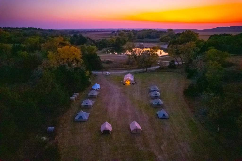 hidden valley outfitters in arnold, nebraska