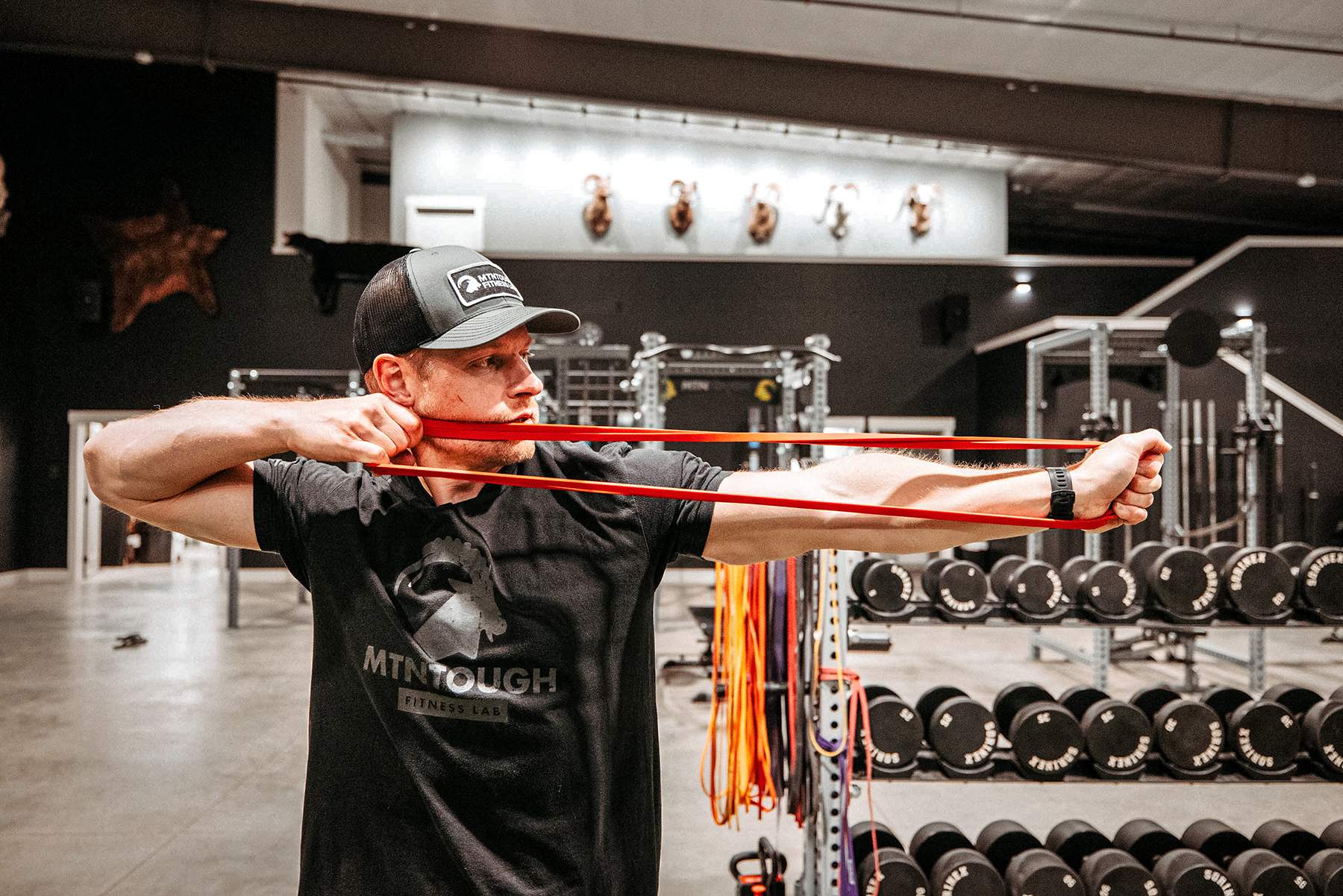 Banded Bow Pull